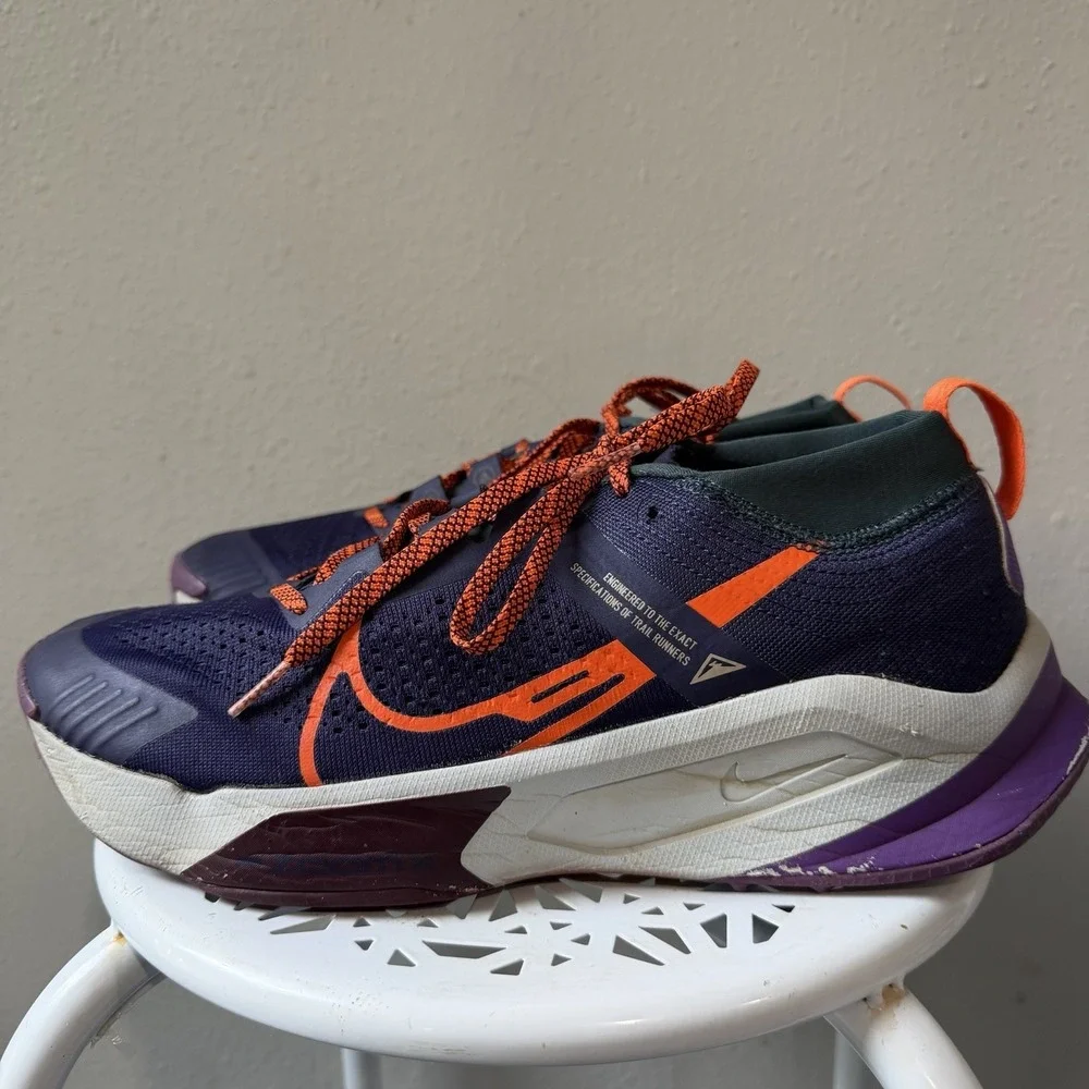 Nike ZoomX Zegama Trail Men's Size 11.5 Purple Athletic Running Shoes Sneakers